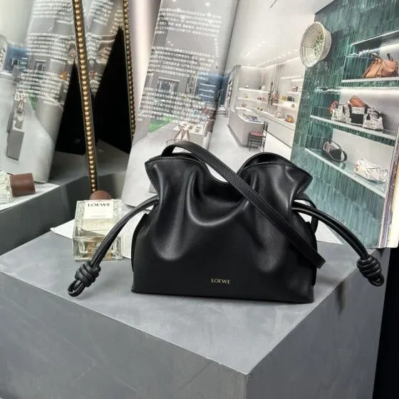 Loewe Black 18x12cm shoulder bag 1 1 Replica
