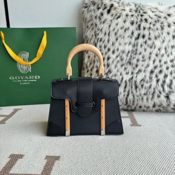 Goyard Black 18x12cm shoulder bag Top Quality Replica
