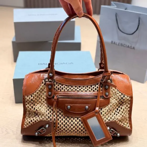 Balenciaga Brown shoulder bag 1 1 Replica