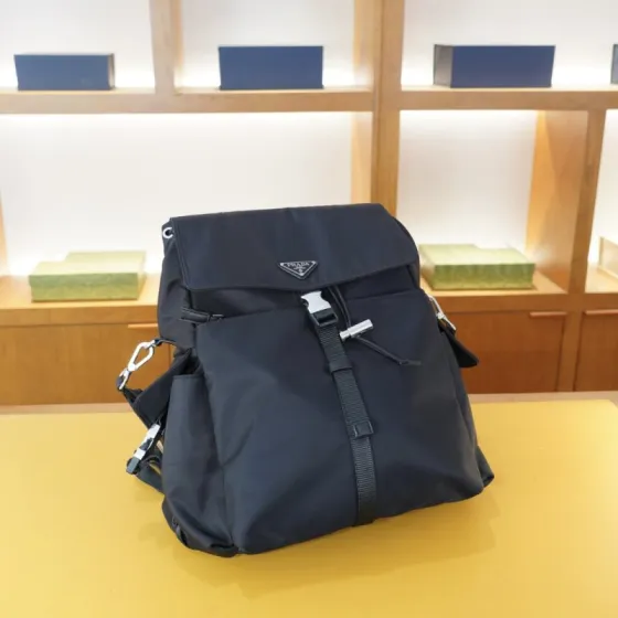 Prada Black shoulder bag AAA Quality Replica