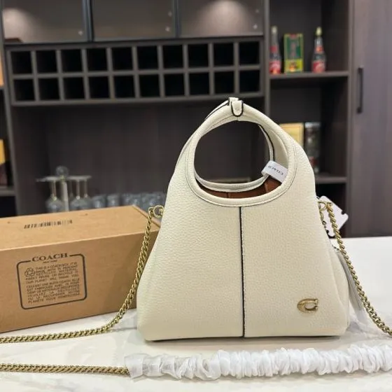 Coach White 18x12cm shoulder bag AAA Quality Replica