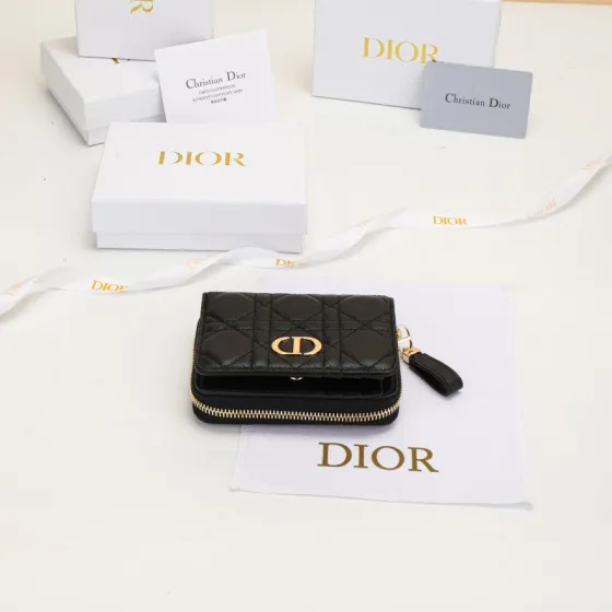 Dior S5032UWHC Black everyday 1 1 Replica