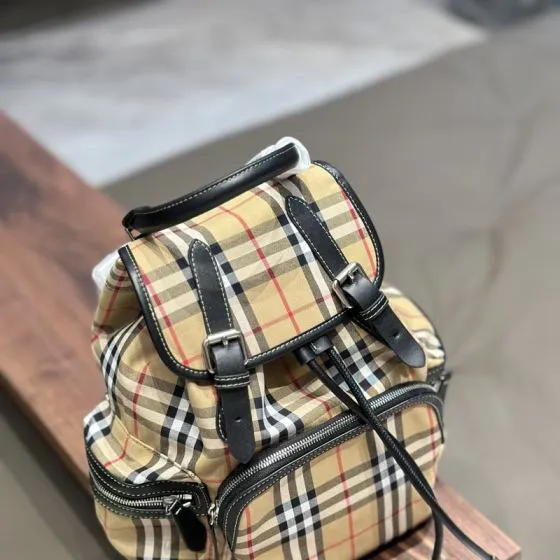 Burberry Black 25x18x10cm shoulder bag Top Quality Replica