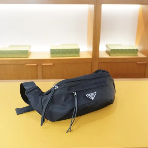 Prada Black shoulder bag Top Quality Replica