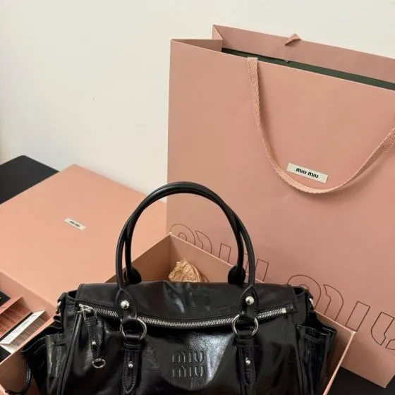 Miu Miu Black shoulder bag Top Quality Replica
