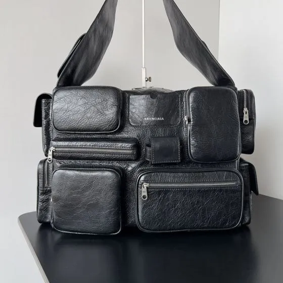 Balenciaga Black 40x30x16cm shoulder bag 1 1 Replica