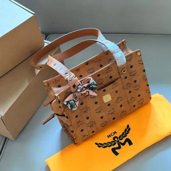 MCM Monogram 25x18x10cm shoulder bag Premium Replica