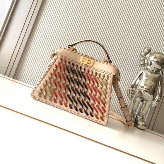 Fendi Peekaboo Beige 33x22x14cm shoulder bag AAA Quality Replica