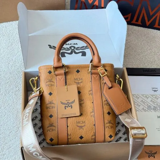 MCM Visetos 18x12cm shoulder bag AAA Quality Replica
