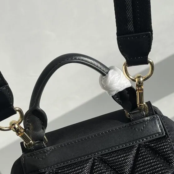 Burberry Black shoulder bag Top Quality Replica