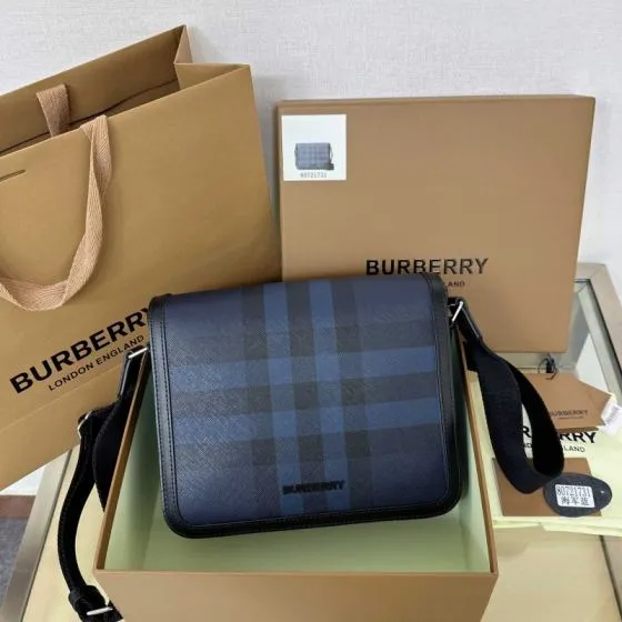 Burberry Black shoulder bag Premium Replica
