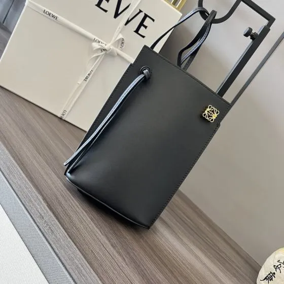 Loewe Black 18x12cm shoulder bag Premium Replica