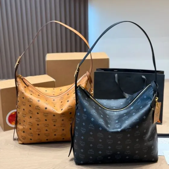 MCM Visetos 25x18x10cm shoulder bag 1 1 Replica