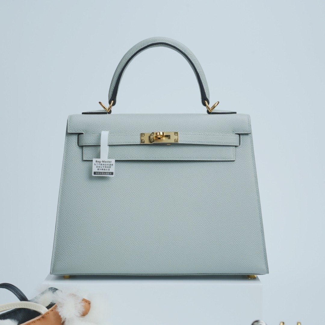 Hermes Kelly Light blue Epsom shoulder everyday