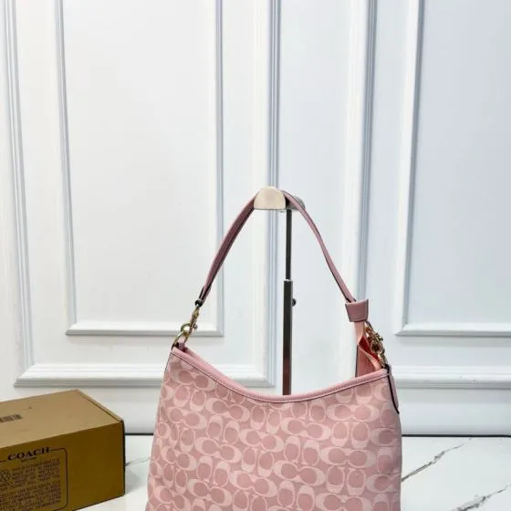 Coach Pink shoulder bag Top Quality Replica