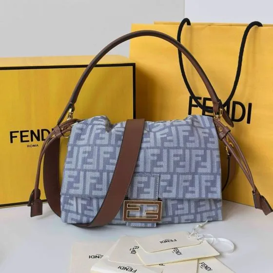 Fendi shoulder bag 1 1 Replica