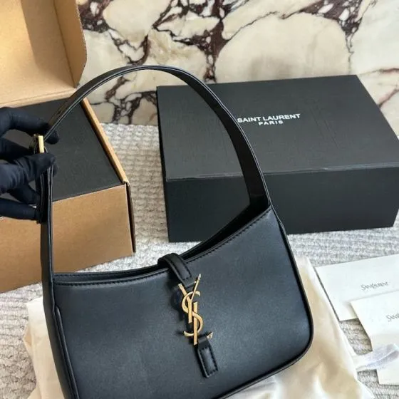 Celine everyday Premium Replica