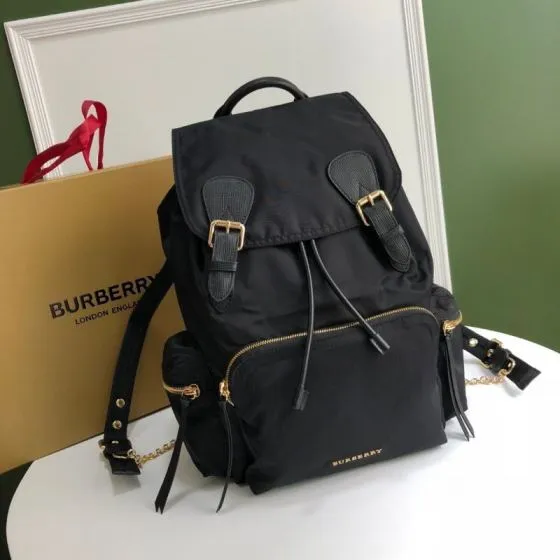 Burberry Black Nylon 28x42x15cm backpack 1 1 Replica