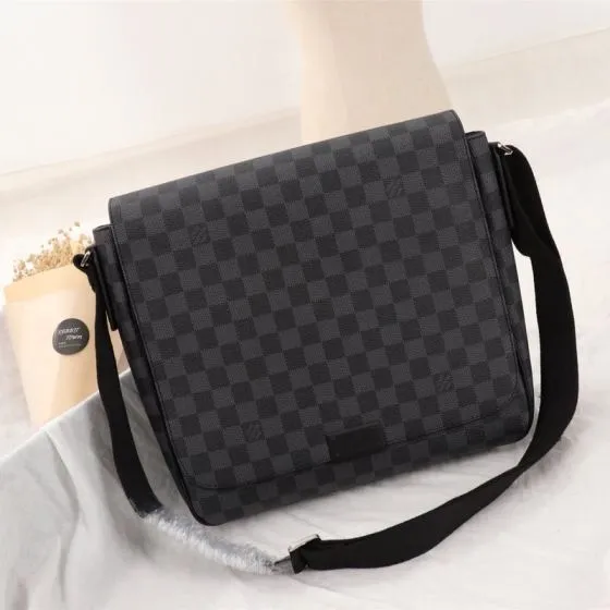 Louis Vuitton Damier Graphite 33x27x9cm crossbody Top Quality Replica