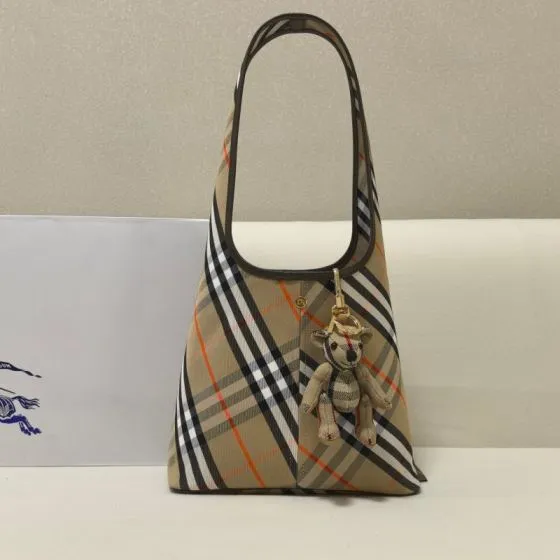 Burberry Beige 25x18x10cm shoulder bag Top Quality Replica