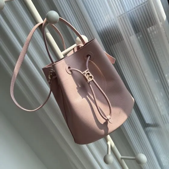Burberry Pink 25x18x10cm shoulder bag Premium Replica