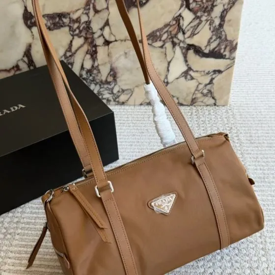 Prada Black shoulder bag Top Quality Replica