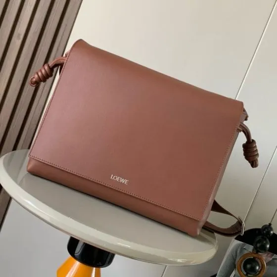 Loewe Brown shoulder bag 1 1 Replica