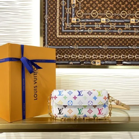 Louis Vuitton Wallet On Chain Ivy White Multicolor Monogram crossbody Top Quality Replica