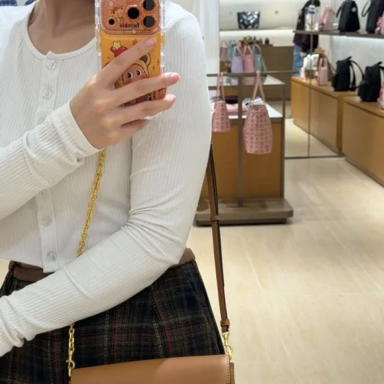 MCM Visetos 25x18x10cm shoulder bag 1 1 Replica
