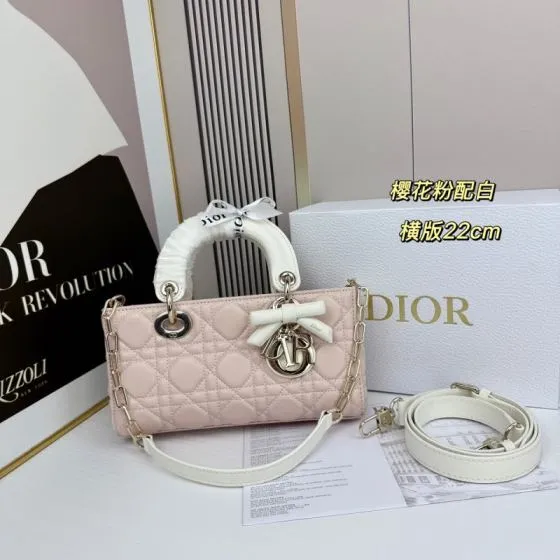 Dior Lady D-Joy Light pink with white 22cm shoulder 1 1 Replica