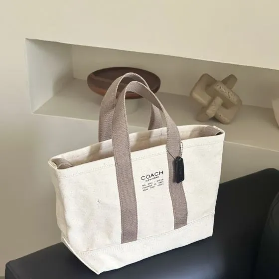 Coach White shoulder bag Premium Replica