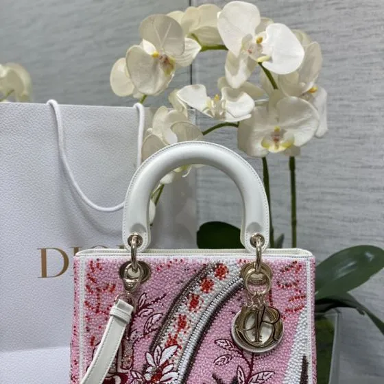 Dior Lady Pink White Beaded floral shoulder 1 1 Replica
