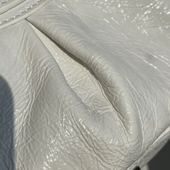 Balenciaga Le Cagole White 26x14cm shoulder bag 1 1 Replica