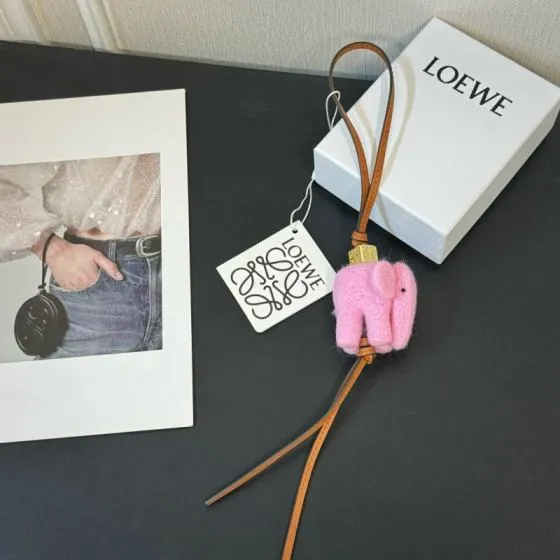 Loewe Pink shoulder bag AAA Quality Replica