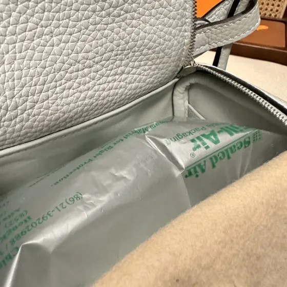 Hermes Light gray shoulder Premium Replica