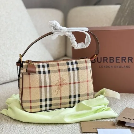 Burberry Brown shoulder bag Top Quality Replica