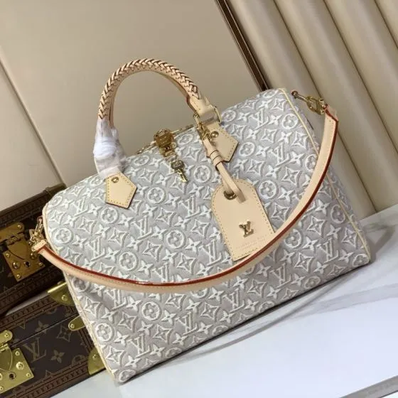 Louis Vuitton Speedy Soft 30 Beige Monogram 30 travel Top Quality Replica