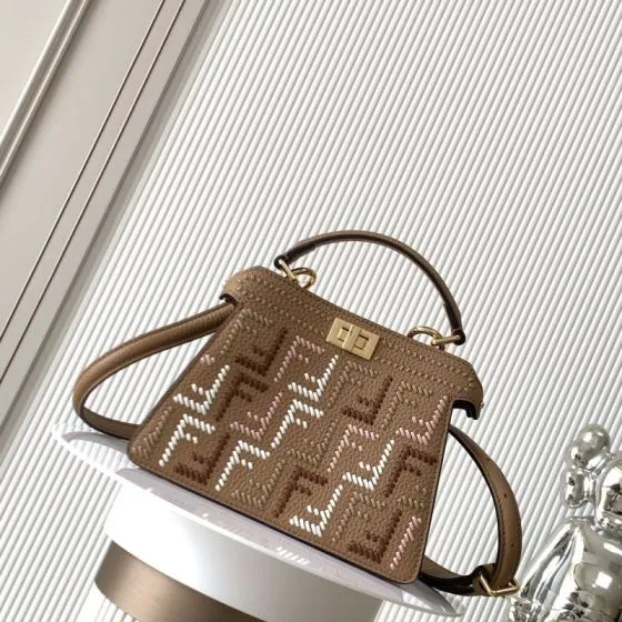 Fendi Peekaboo Brown 33x22x14cm shoulder bag AAA Quality Replica
