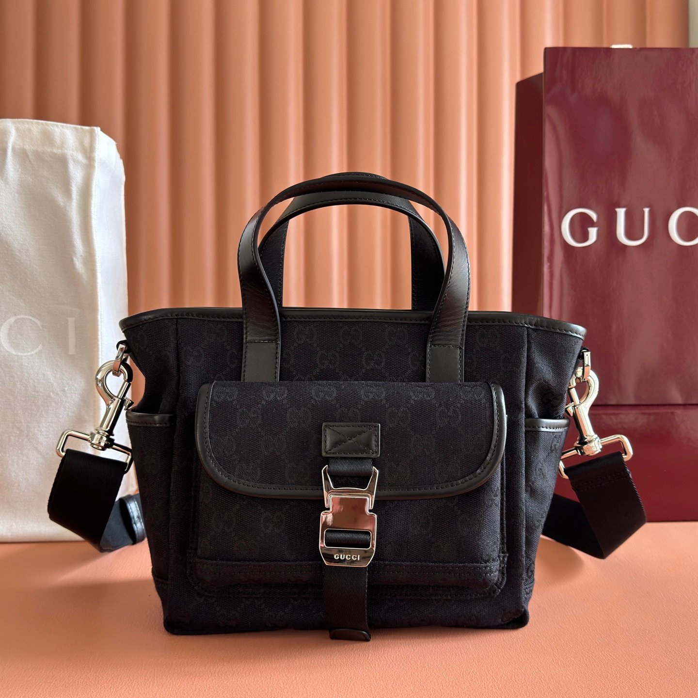 Gucci Black GG canvas tote everyday