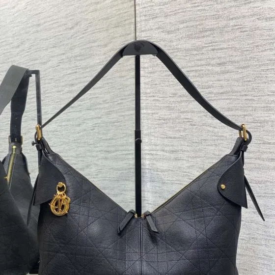 Dior Book Tote Black — 1:1 Replica