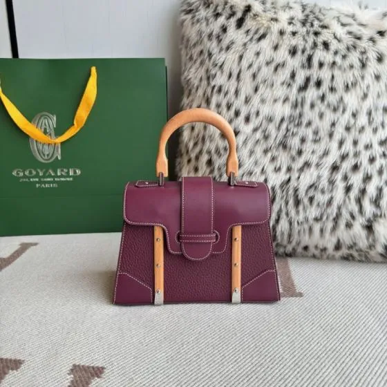 Goyard Saigon Burgundy top handle 1 1 Replica