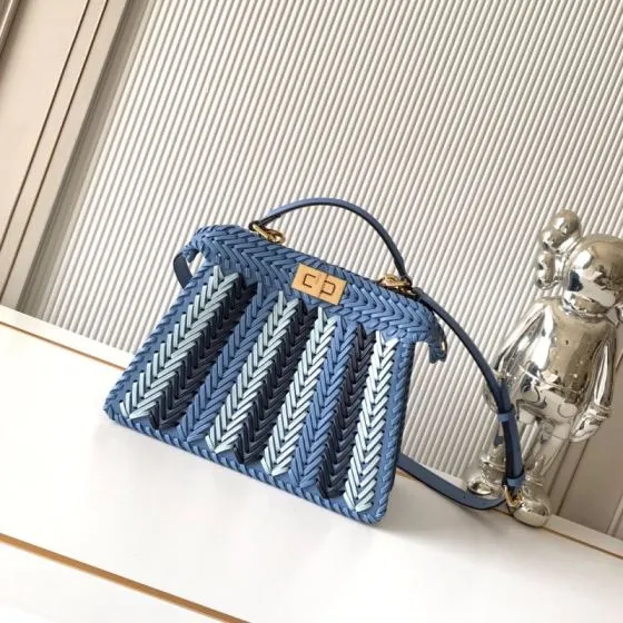 Fendi Peekaboo Blue 33x22x14cm shoulder bag 1 1 Replica