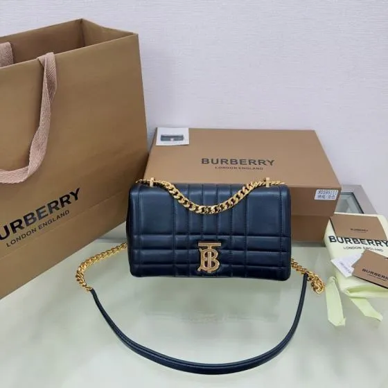 Burberry Black 25x18x10cm shoulder bag 1 1 Replica
