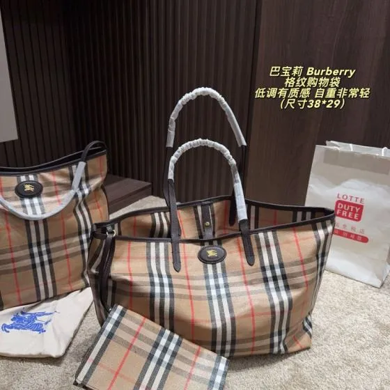 Burberry Haymarket Check Brown Plaid with Dark Brown Trim 38 29cm tote AAA Quality Replica