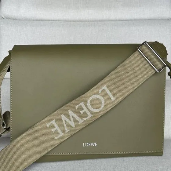 Loewe Green shoulder bag Top Quality Replica