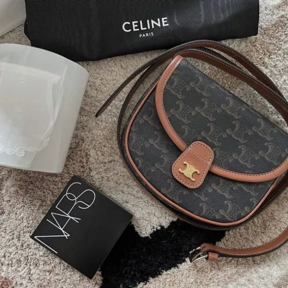 Celine Triomphe shoulder bag 1 1 Replica