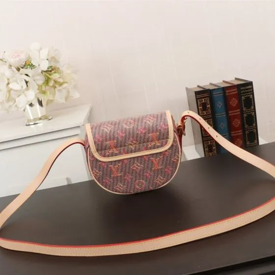 Louis Vuitton Multicolor Monogram crossbody 1 1 Replica