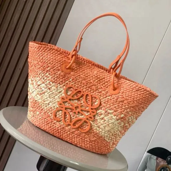 Loewe Beige shoulder bag Top Quality Replica