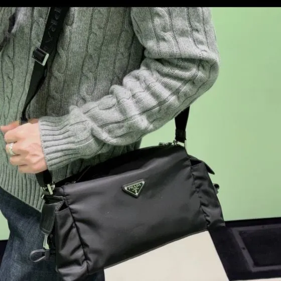 Prada Black shoulder bag Premium Replica