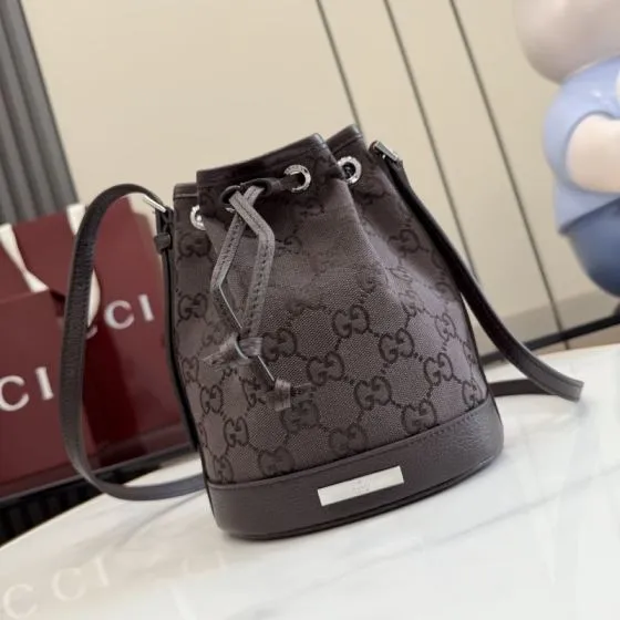 Gucci Brown GG canvas crossbody 1 1 Replica